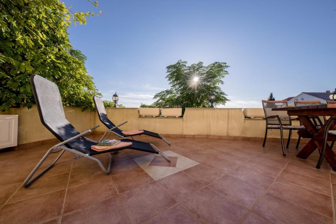 Apartment Marisol Barbat Barbat na Rabu Kültér fotó