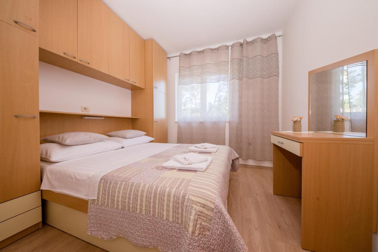 Apartment Marisol Barbat Barbat na Rabu Kültér fotó