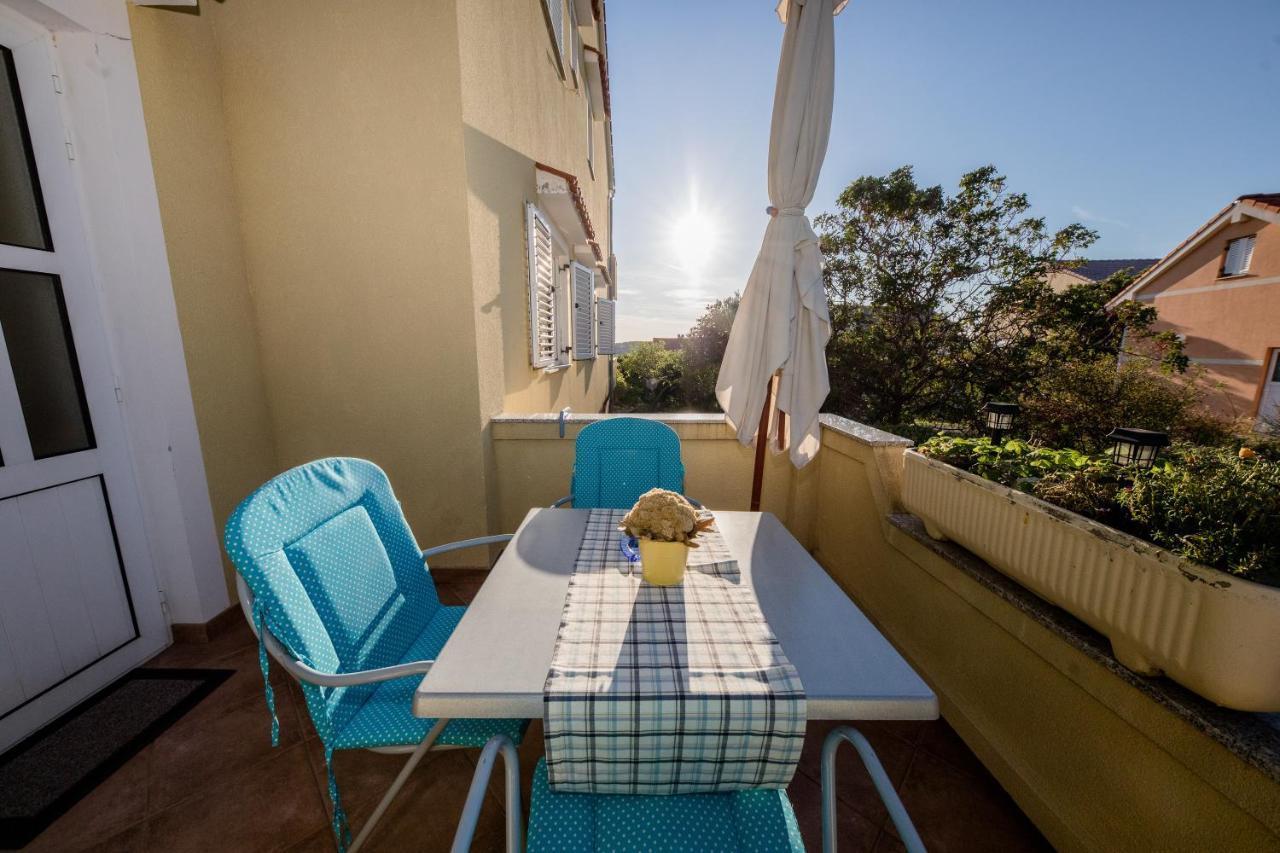 Apartment Marisol Barbat Barbat na Rabu Kültér fotó